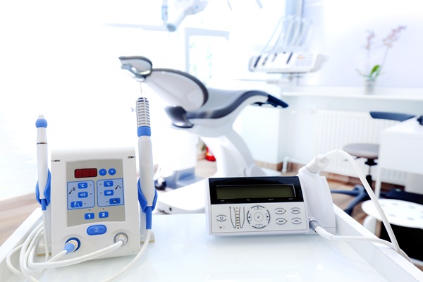 How Endodontic Procedures Can Improve Your Oral Health