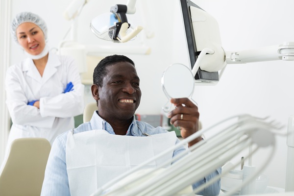 Partial Dentures Guide: Types, Comfort Tips, And How To Care For Them